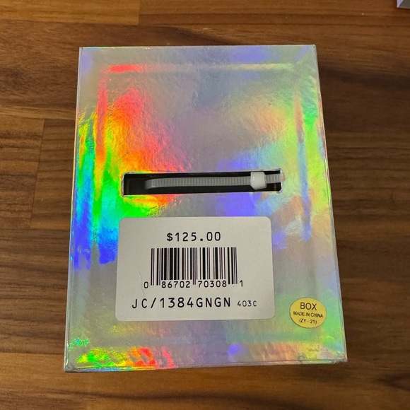 Juicy Couture Black Label Teal Watch - NIB needs battery - Picture 4 of 4